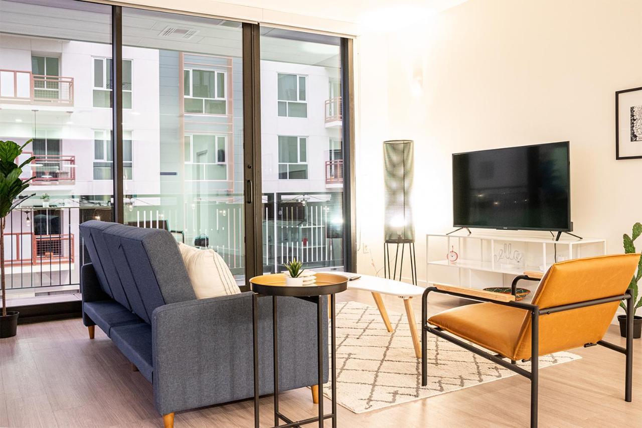Luxe Insta-Worthy Retreat Located Downtown Apartment Tucson Bagian luar foto