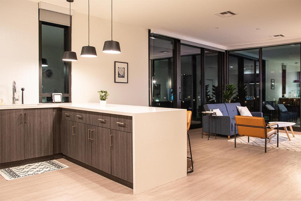 Luxe Insta-Worthy Retreat Located Downtown Apartment Tucson Bagian luar foto
